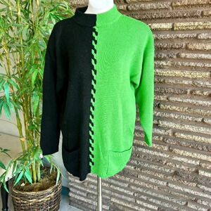 Vintage Kelly Green and Black Cable Knit Tunic Length Pullover Sweater Venezia